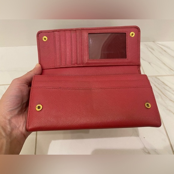 Prada full size Wallet - Picture 7 of 13